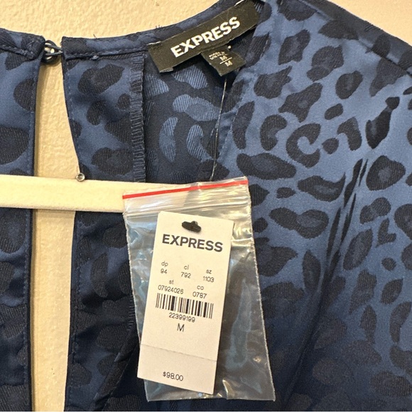 NWT Express Navy Blue Leopard Jumpsuit - Medium - Picture 6 of 9